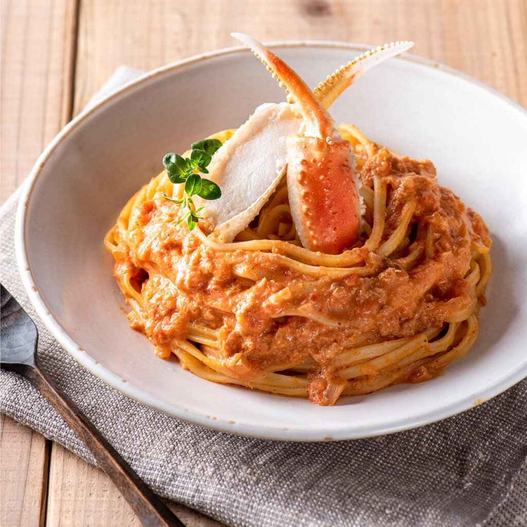[Made in Japan]: St. Cousair Rich Red Snow Crab Tomato Cream Pasta Sauce and Fresh Filamenta Set [Serves 2] (F234)