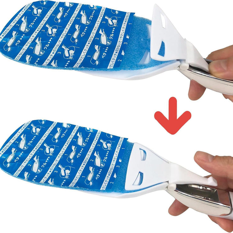 [Limited Quantity] Direct from Japan: CAR-BOY Mushimon Zero-Touch Retractable Insect Catcher + 16-Pack Dedicated Sticky Insect Killer Sheets (B3686)